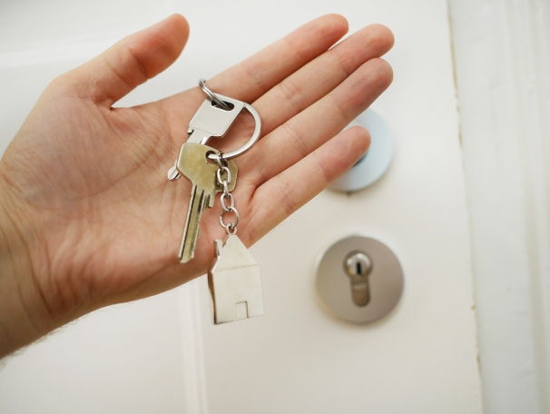 https://JuanCurbelo.StopRentingStartOwning.com